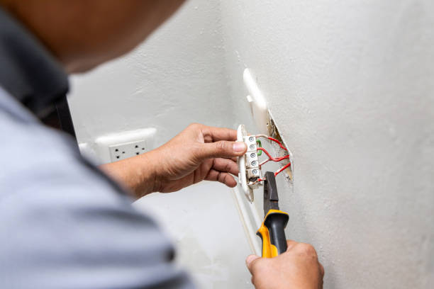 Best Local Electrician Companies  in Granite Falls, WA